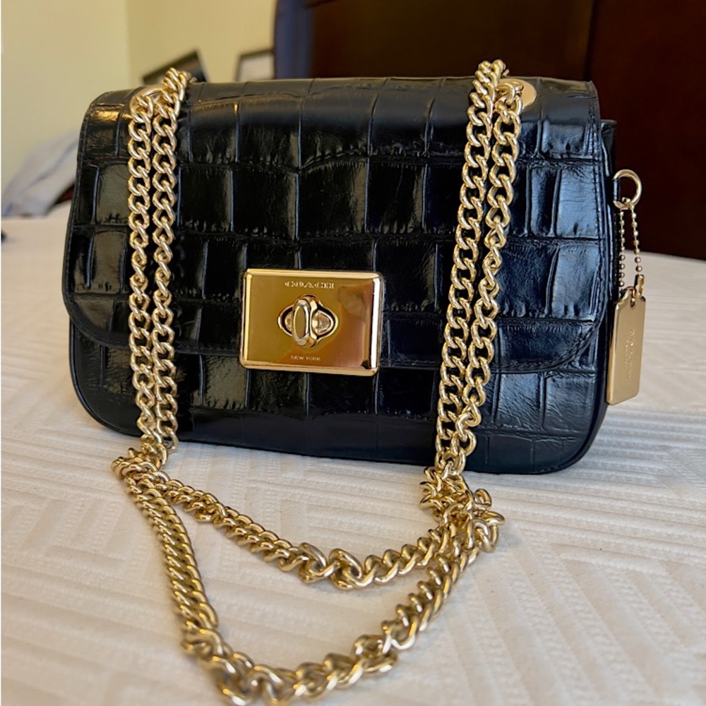 AUTHENTIC Coach Black Croc-Embossed Crossbody Bag with Gold Chain - Picture 2 of 10